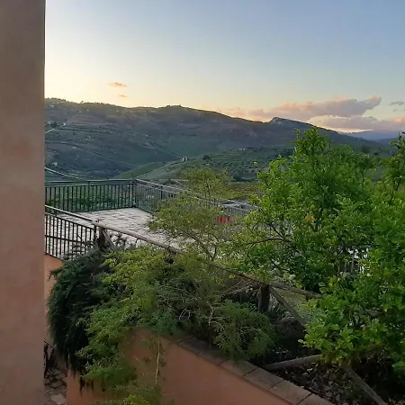 Vila Spacious With Private Pool And Stunning Views