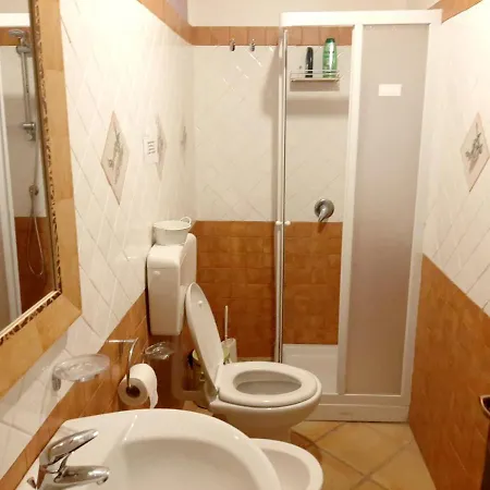 Spacious With Private Pool And Stunning Views Bompensiere
