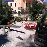 Villa Spacious With Private Pool And Stunning Views Bompensiere