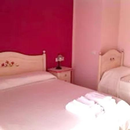 Spacious With Private Pool And Stunning Views Bompensiere