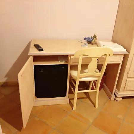 Spacious With Private Pool And Stunning Views