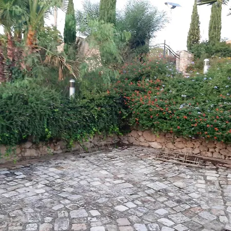 Spacious With Private Pool And Stunning Views Bompensiere