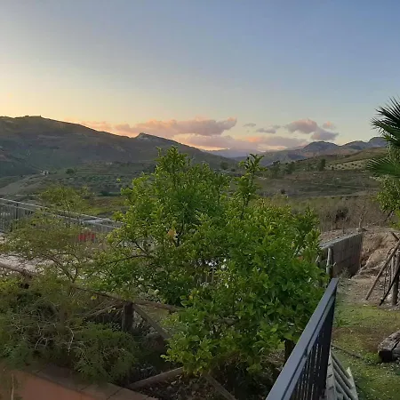 Spacious With Private Pool And Stunning Views * Bompensiere