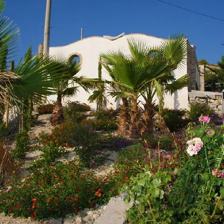 Spacious With Private Pool And Stunning Views Villa *