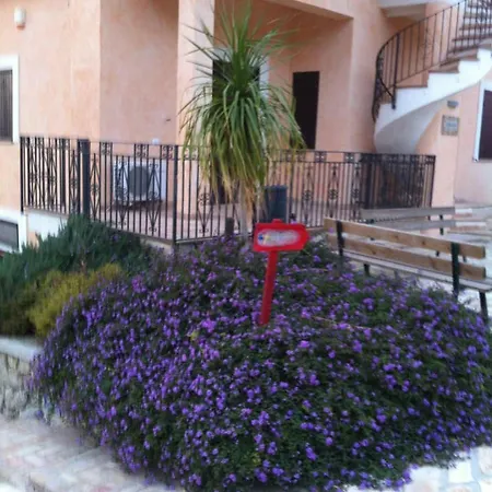 Villa Spacious With Private Pool And Stunning Views Bompensiere