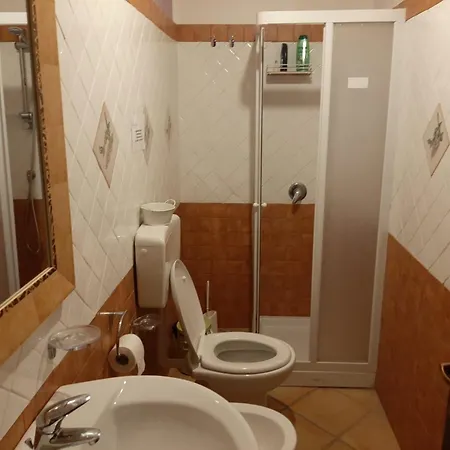 Spacious With Private Pool And Stunning Views Bompensiere